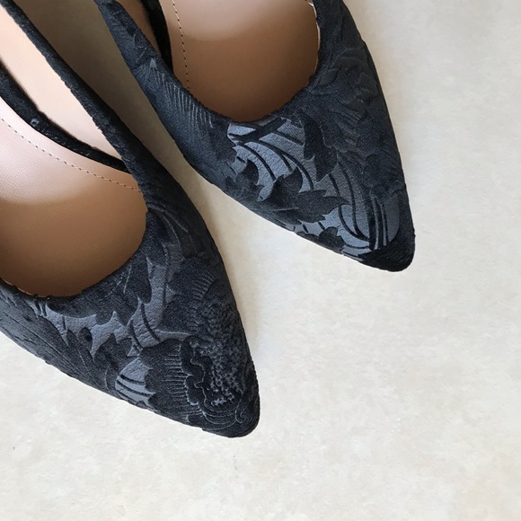 Pour La Victoire Daria Black Velvet Mule Pump - Picture 2 of 8